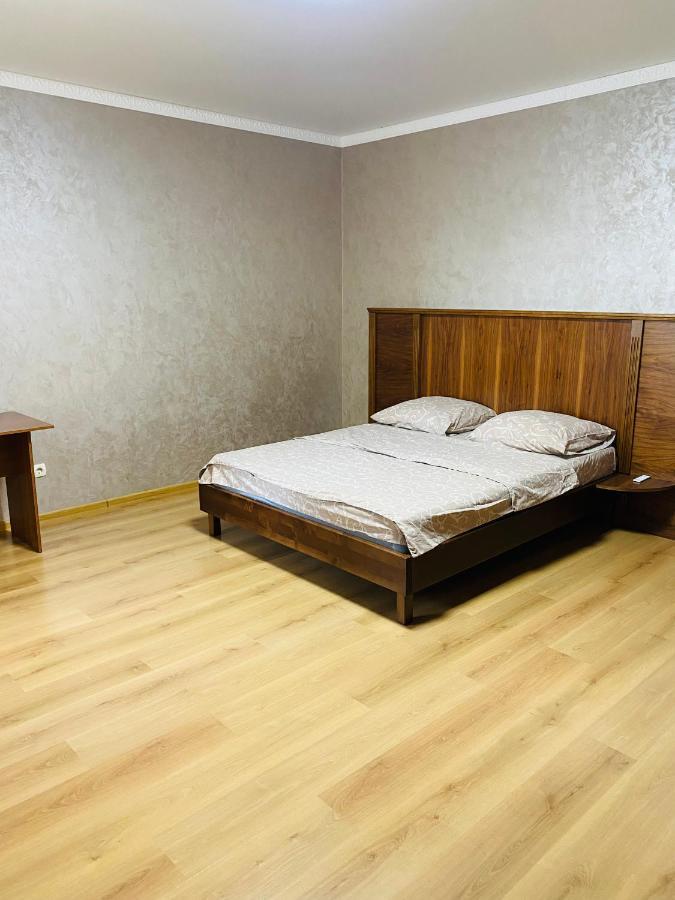 Ogienka 2B, Center Lutsk Apartment Exterior photo